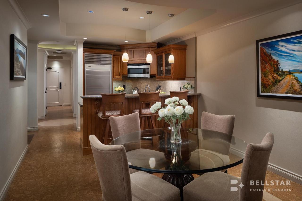 The Royal Kelowna - Bellstar Hotels & Resorts Εξωτερικό φωτογραφία